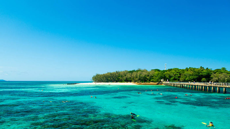 Cairns Beach