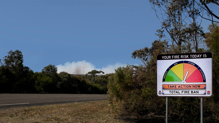 Bushfire safety caravan